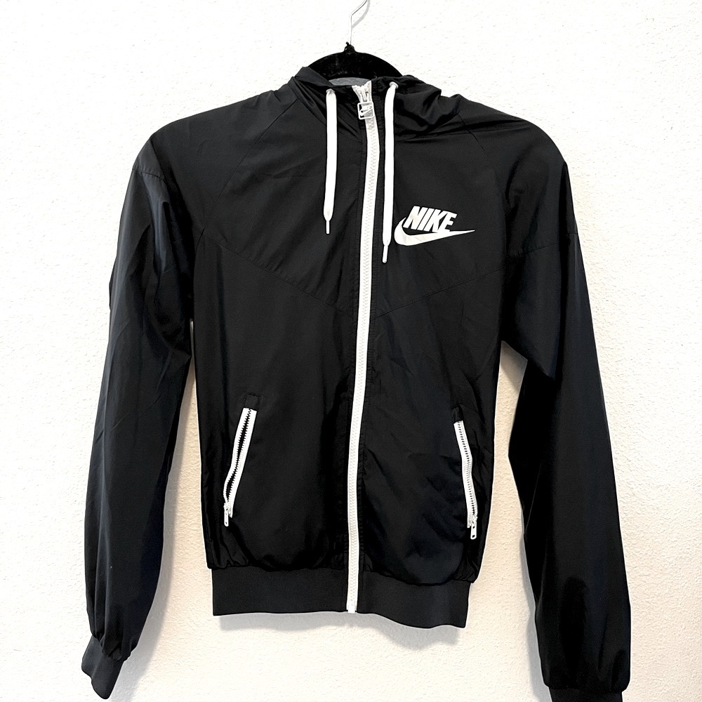 Nike windbreaker